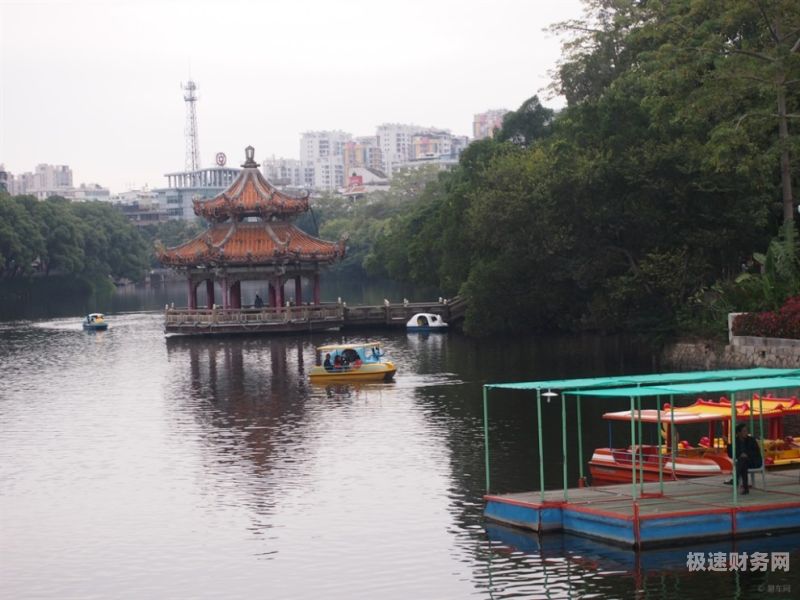 潮州西湖和财务中心哪个好（潮州西湖和财务中心哪个好点）